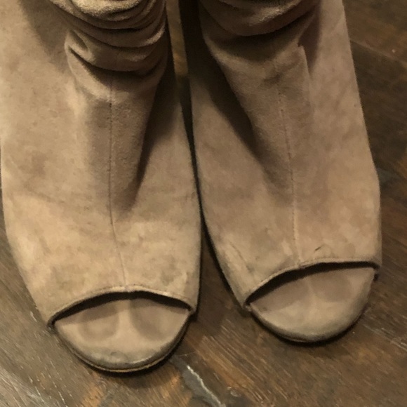 Kristen Cavallari Laurel Suede Peep Toe Bootie,Sand,7.5 - Picture 4 of 8